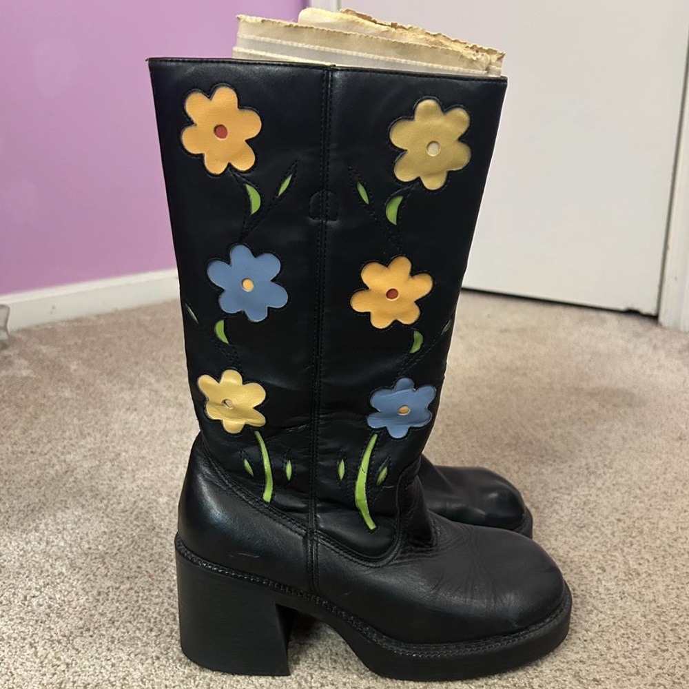 RARE Skechers Floral Embellished Black Leather Boots